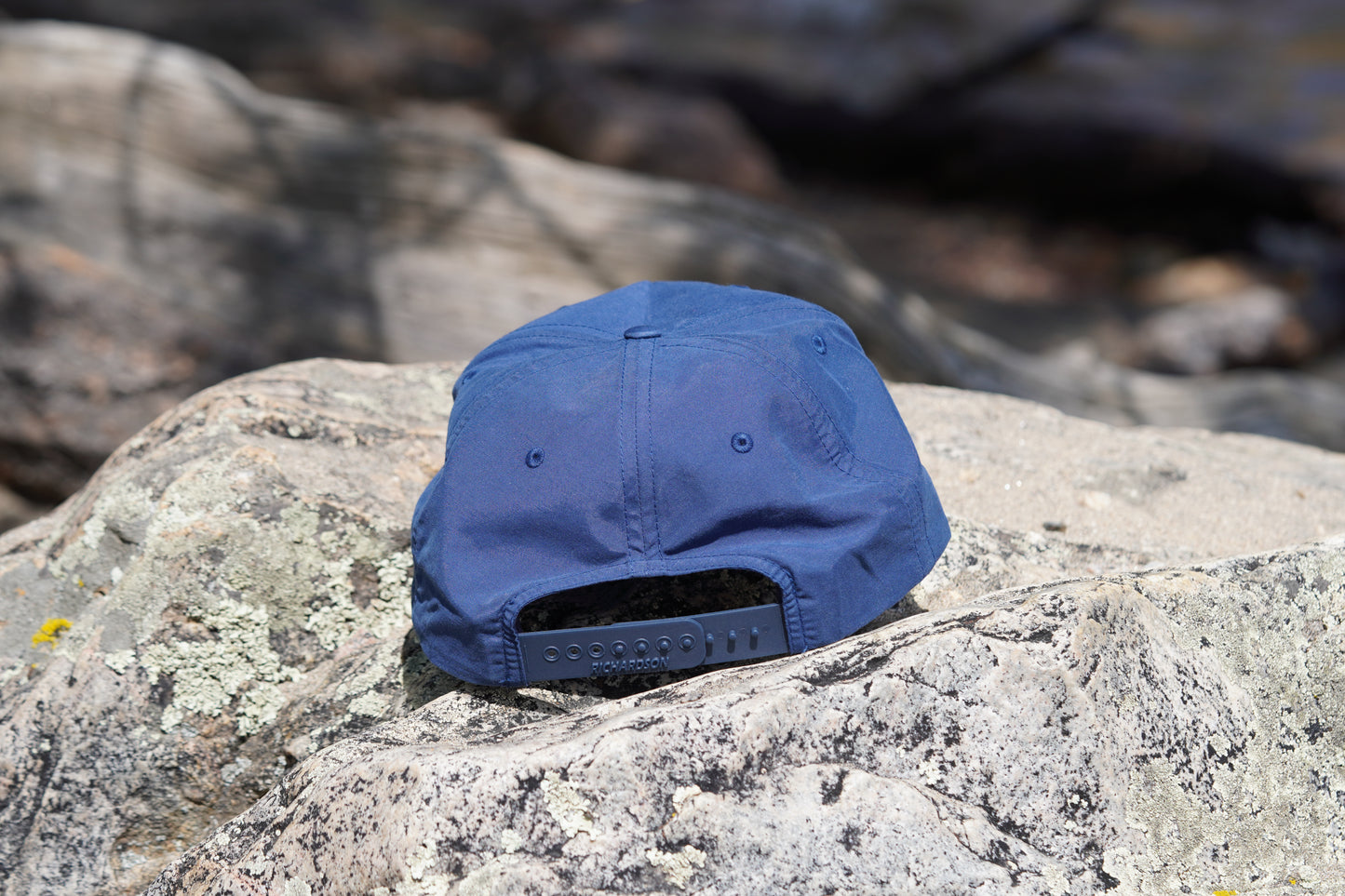 The Vista Cap - Navy and White